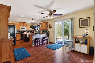 308 Easy Street SE, Rainier, WA 98576 - Photo 8
