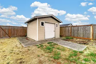 308 Easy Street SE, Rainier, WA 98576 - Photo 34