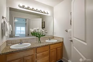 1015 Railroad Ave, Bellingham, WA 98225 - Photo 12