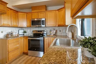1015 Railroad Ave, Bellingham, WA 98225 - Photo 8