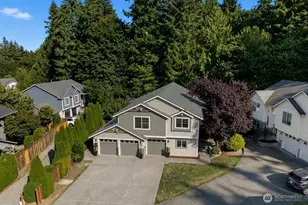 19019 20th Pl W, Lynnwood, WA 98036 - Photo 2