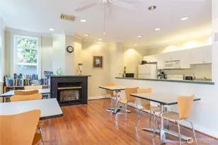 2415 2nd Ave, Seattle, WA 98121 - Photo 18