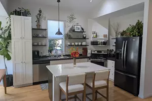 223 Clover Ct, Langley, WA 98260 - Photo 6