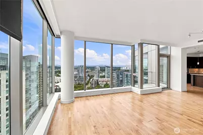 10650 NE 9th Place #2526, Bellevue, WA 98004 - Photo 10