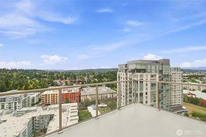10650 NE 9th Place #2526, Bellevue, WA 98004 - Photo 12