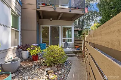 550 Elm Way #105, Edmonds, WA 98020 - Photo 22