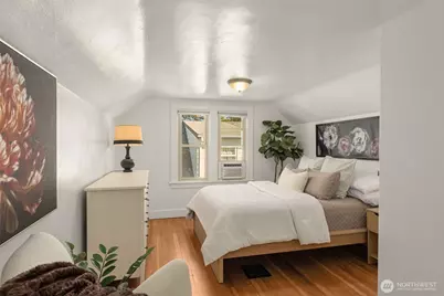 2106 49th Avenue SW, Seattle, WA 98116 - Photo 20