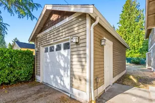 13749 Corliss Ave N, Seattle, WA 98133 - Photo 26