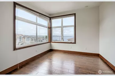 1018 N 37th Street, Renton, WA 98056 - Photo 22