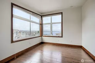1018 N 37th St, Renton, WA 98056 - Photo 22