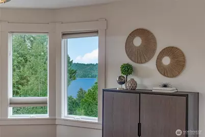 12015 Exeter Avenue NE, Seattle, WA 98125 - Photo 18