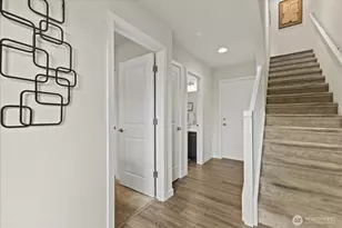 23712 8th Dr SE, Bothell, WA 98021 - Photo 2