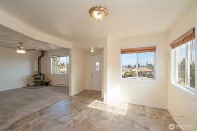 1026 E Sixth Street, Port Angeles, WA 98362 - Photo 10