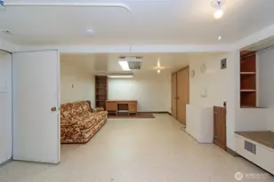 1026 E 6th St, Port Angeles, WA 98362 - Photo 24