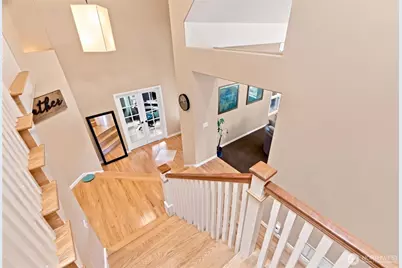 4856 167th Avenue SE, Bellevue, WA 98006 - Photo 2