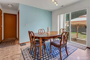 29704 217th Pl SE, Kent, WA 98042 - Photo 8