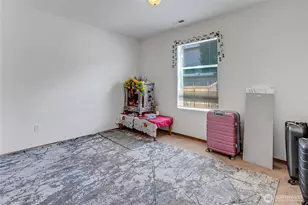 29704 217th Pl SE, Kent, WA 98042 - Photo 10