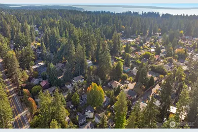 15741 Dayton Avenue N #11, Shoreline, WA 98133 - Photo 32