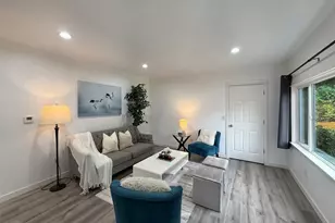 13410 40th Ave S, SeaTac, WA 98168 - Photo 2