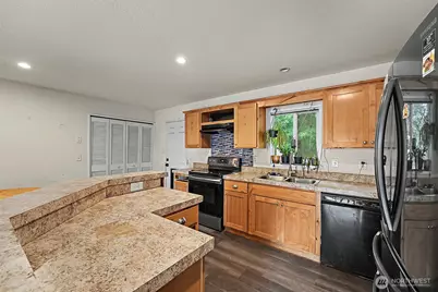 9210 147th Street Ct NW, Gig Harbor, WA 98329 - Photo 4
