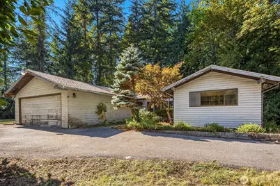 7001 242nd Avenue NE, Redmond, WA 98053 - Photo 2