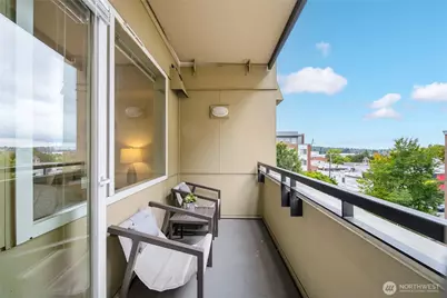 5440 Leary Avenue NW #526, Seattle, WA 98107 - Photo 4