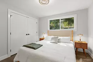 10345 36th Ave NE, Seattle, WA 98125 - Photo 26