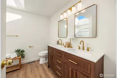 11825 NE 167th Street, Bothell, WA 98011 - Photo 16
