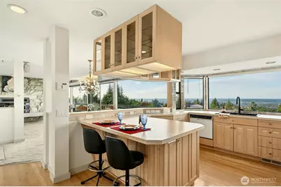 14548 SE 51st Street, Bellevue, WA 98006 - Photo 10