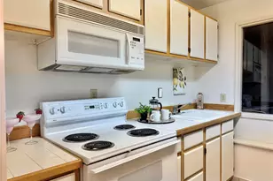 14548 SE 51st St, Bellevue, WA 98006 - Photo 18