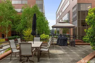 275 W Roy St, Seattle, WA 98119 - Photo 24