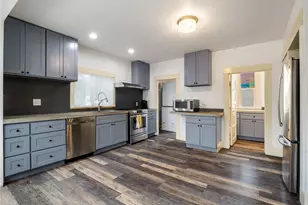 616 S 45th St, Tacoma, WA 98418 - Photo 14