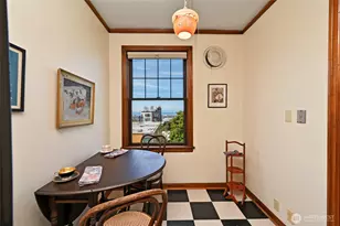 400 Boylston Ave E, Seattle, WA 98102 - Photo 10