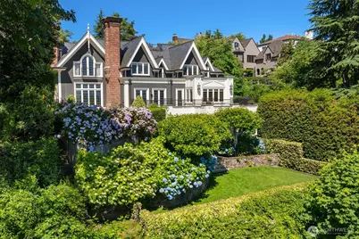 530 36th Avenue E, Seattle, WA 98112 - Photo 10