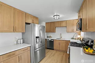 505 Riverview Dr, Auburn, WA 98002 - Photo 10