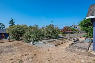 1256 Halsey Dr, Coupeville, WA 98239 - Photo 32