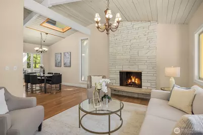 12034 206th Place SE, Issaquah, WA 98027 - Photo 4