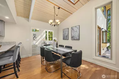 12034 206th Place SE, Issaquah, WA 98027 - Photo 6