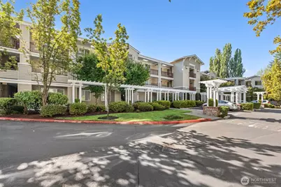 1805 134th Avenue SE #10, Bellevue, WA 98005 - Photo 38