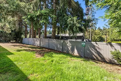 1805 134th Avenue SE #10, Bellevue, WA 98005 - Photo 34