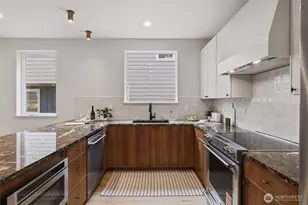 11739 40th Ave NE, Seattle, WA 98125 - Photo 8