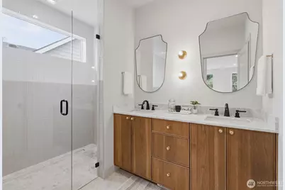 11739 40th Avenue NE #A, Seattle, WA 98125 - Photo 20