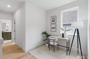 11739 40th Ave NE, Seattle, WA 98125 - Photo 16