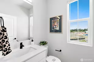 23346 Franklin Cir, Black Diamond, WA 98010 - Photo 16
