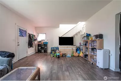 300 W 3rd Street, Aberdeen, WA 98520 - Photo 10
