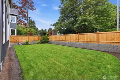 11737 40th Avenue NE #A, Seattle, WA 98125 - Photo 34