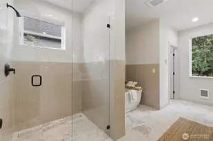 11737 40th Ave NE, Seattle, WA 98125 - Photo 22