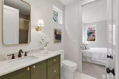 11737 40th Avenue NE #A, Seattle, WA 98125 - Photo 14