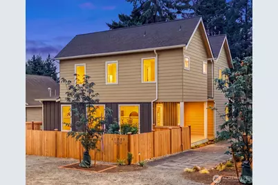 11737 40th Avenue NE #A, Seattle, WA 98125 - Photo 1