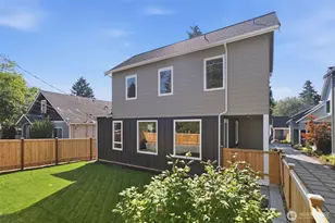 11737 40th Ave NE, Seattle, WA 98125 - Photo 32